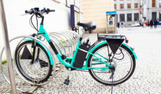 Городской электрический велосипед 
